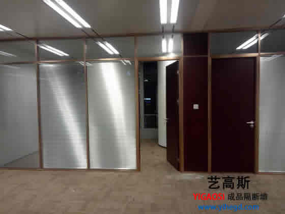 玻璃隔斷