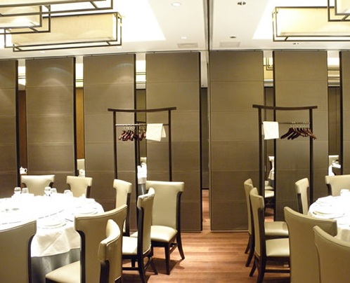 移動(dòng)隔斷 移動(dòng)隔斷