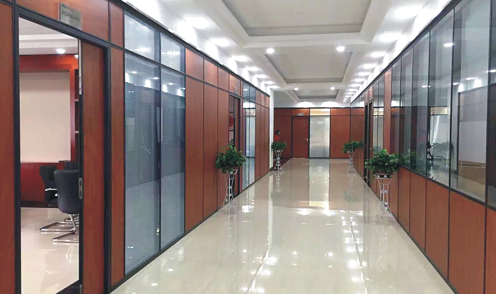 ac72102535b3bfbca.png 玻璃隔斷