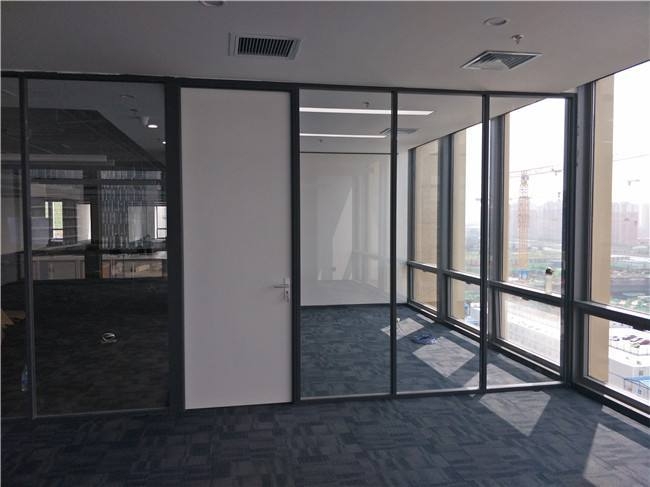 玻璃隔斷 玻璃隔斷